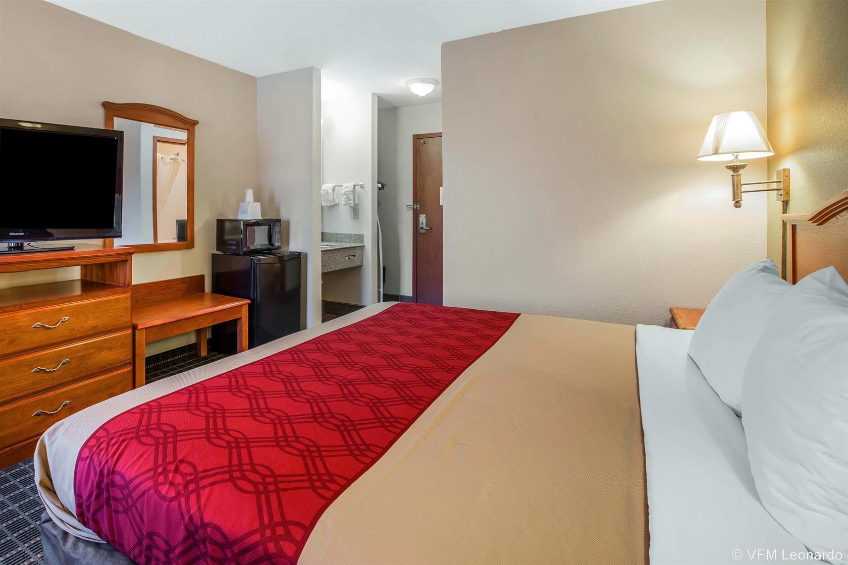 Econo Lodge Brunswick Bagian luar foto